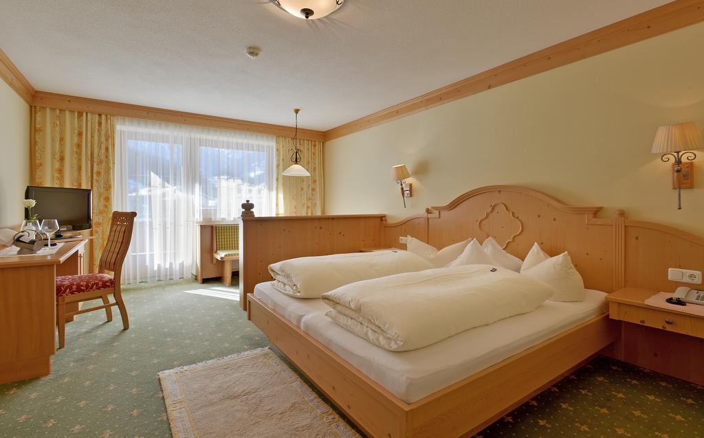 Hotel Laendenhof Superior Mayrhofen Εξωτερικό φωτογραφία